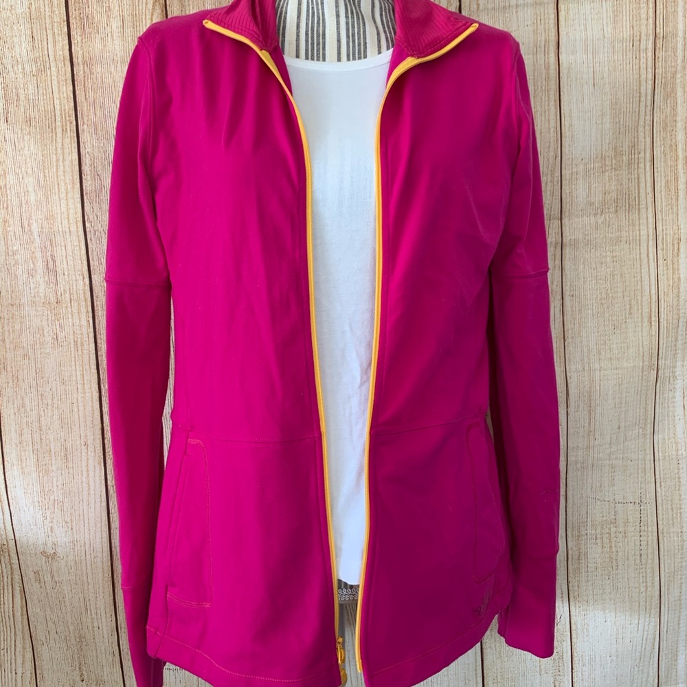 The North Face Large Pink LightWeight ZipUp Jacket